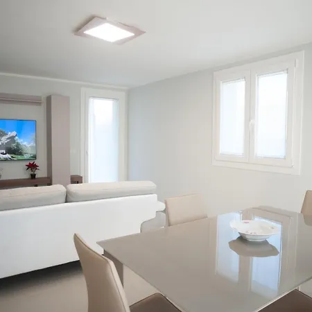 Casa Maremonti Villa *